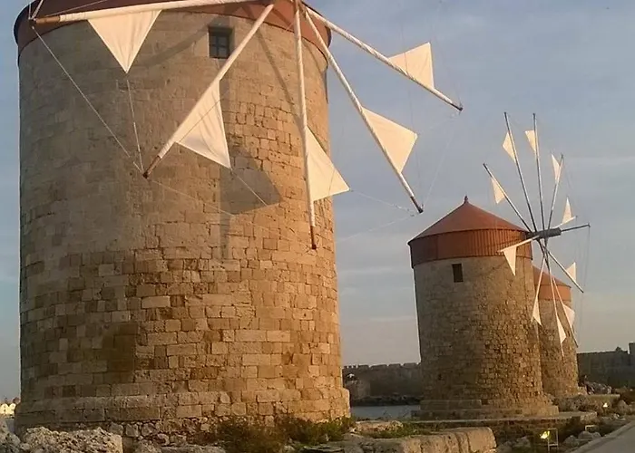 House With Garden In Of Rhodes Semesterbostad *